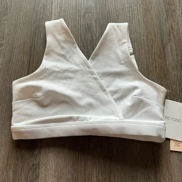Beyond Yoga Spacedye Criss Crossover Maternity Nursing Bra in Cloud White - Picture 5 of 10